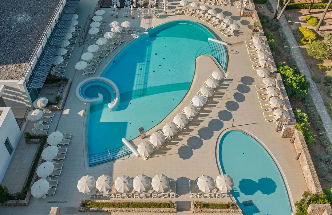 Bluesun Hotel Elaphusa-1